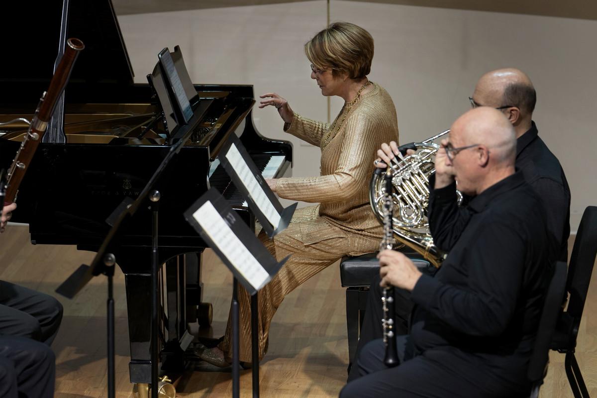 Susan Grace, pianist and CC Director of Music. CC’s annual Summer Music Festival, running June 2-21, kicks off its season on June 5 at Packard Hall with performances by four ensembles that played selected pieces by Bach, Hindemith, Saints-Saën and Mozart. Over ten musicians graced the stage and Packard was packed to near capacity. Photo by Jamie Cotten / Colorado College